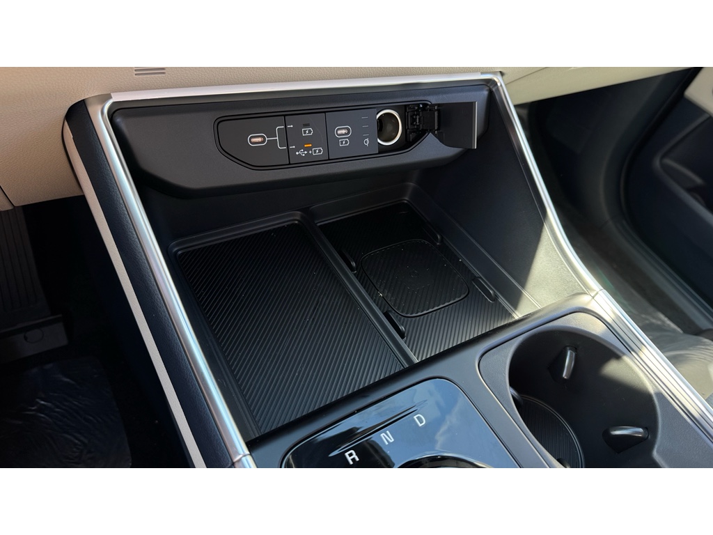 2026 Kia Carnival EX photo 17