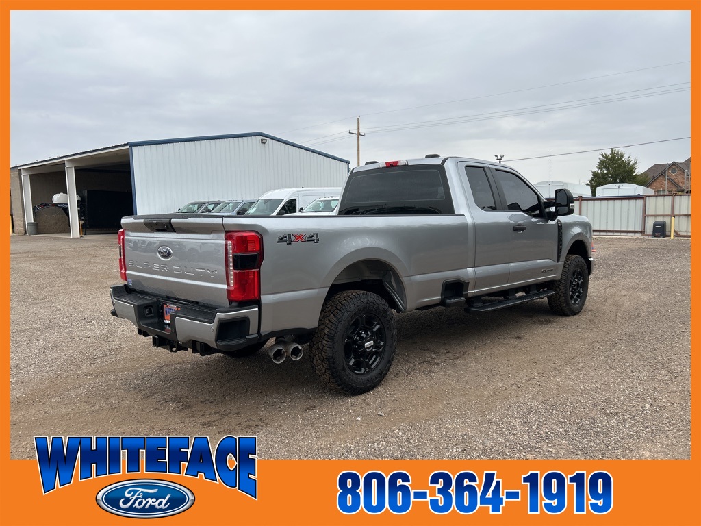 2023 Ford F-350 XL photo 6
