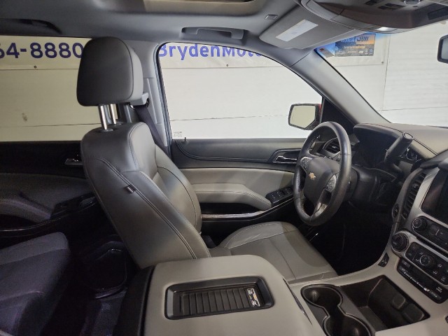 2017 Chevrolet Tahoe LT photo 11