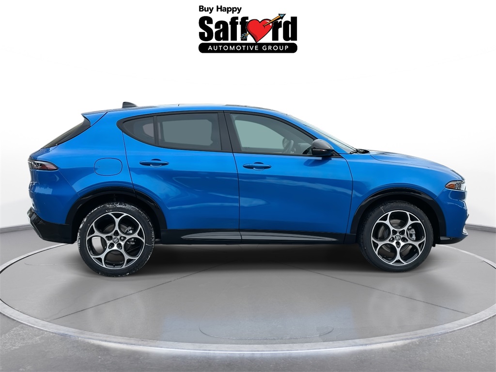 2025 Alfa Romeo Tonale Base's photo