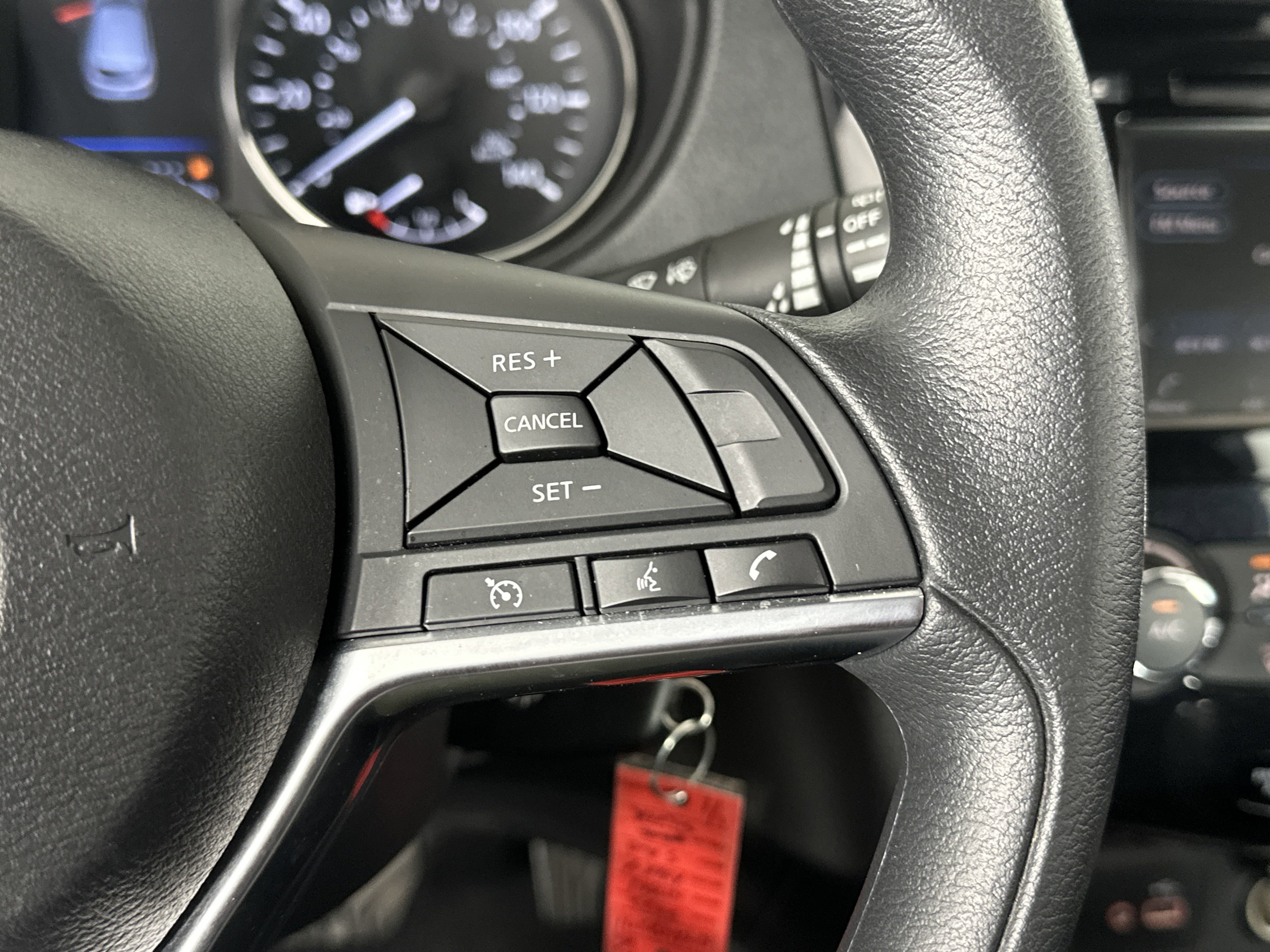 2022 Nissan Rogue Sport S photo 15