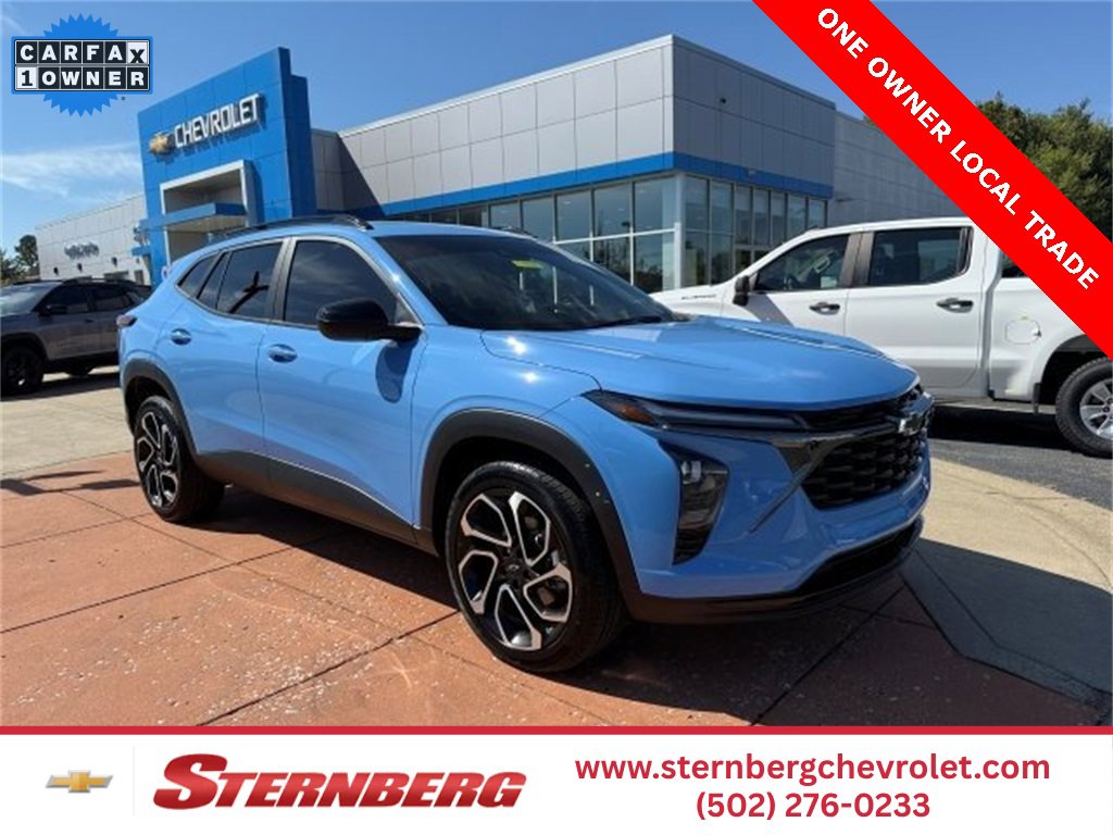 2024 Chevrolet Trax RS's photo