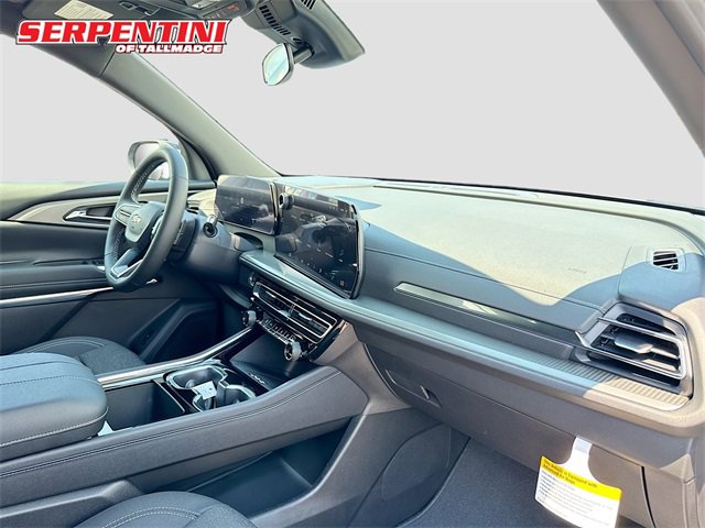 2026 Chevrolet Traverse photo 30
