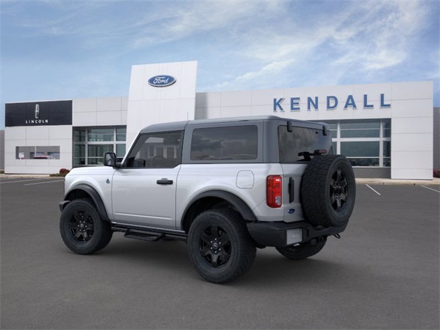2024 Ford Bronco Black Diamond photo 4