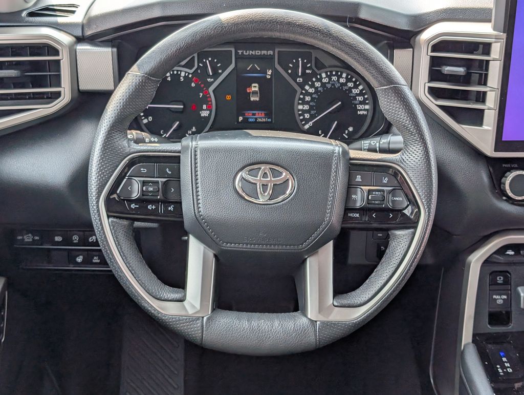 2022 Toyota Tundra Limited photo 9
