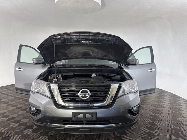 2020 Nissan Pathfinder SV photo 12