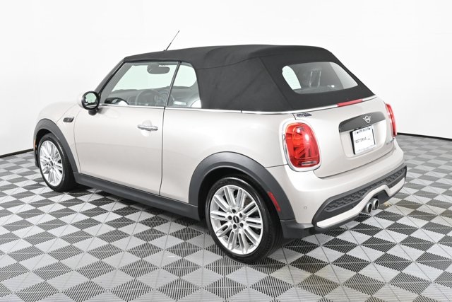2024 Mini Cooper Convertible S photo 6