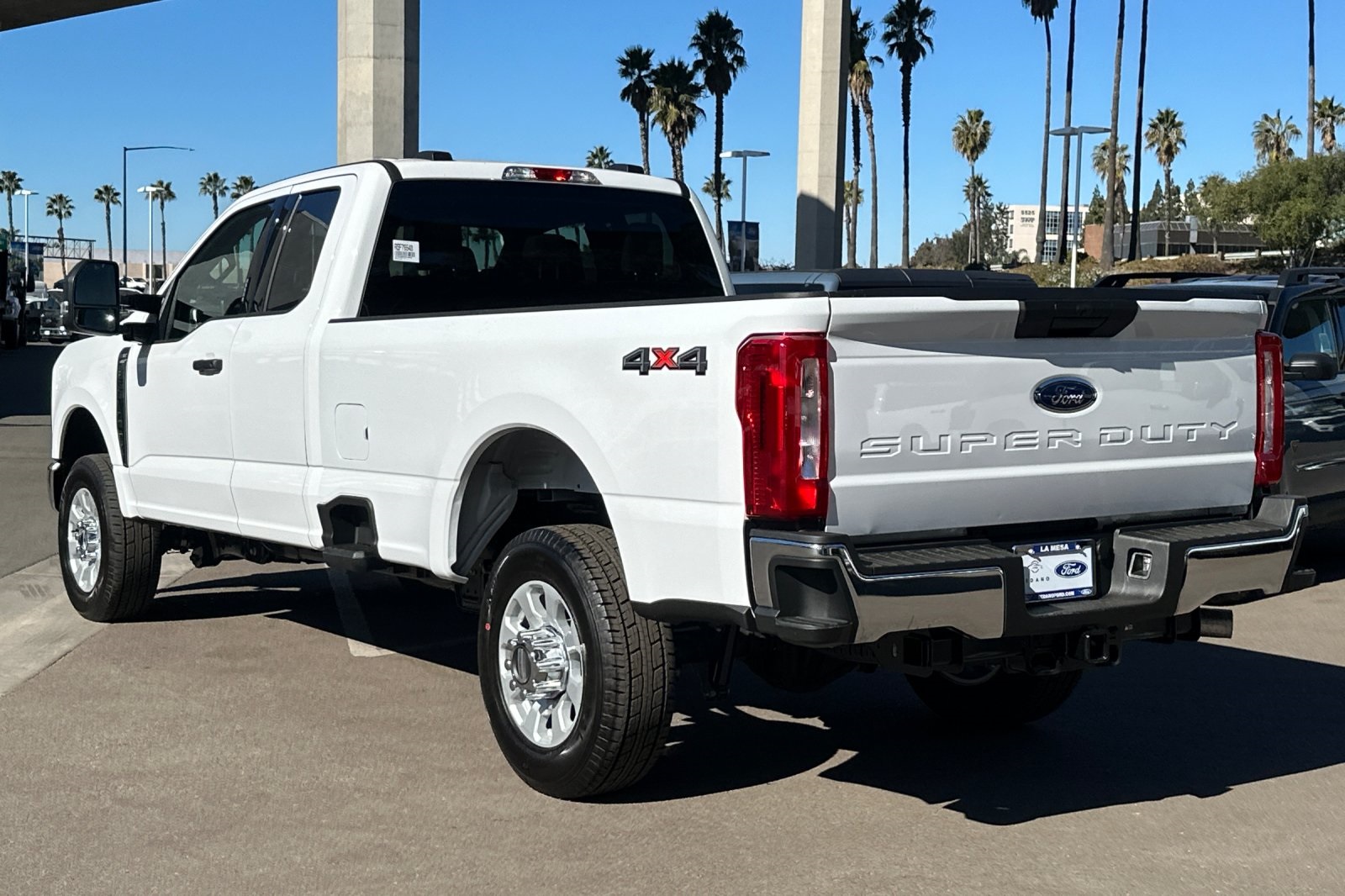 2024 Ford F-350 XLT photo 5