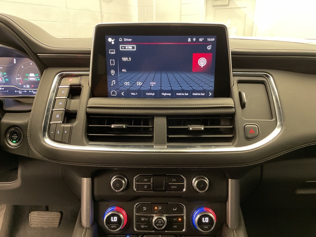 2024 Gmc Yukon SLT photo 13