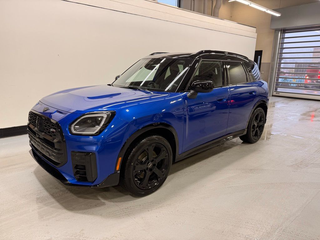 2026 MINI Countryman S's photo