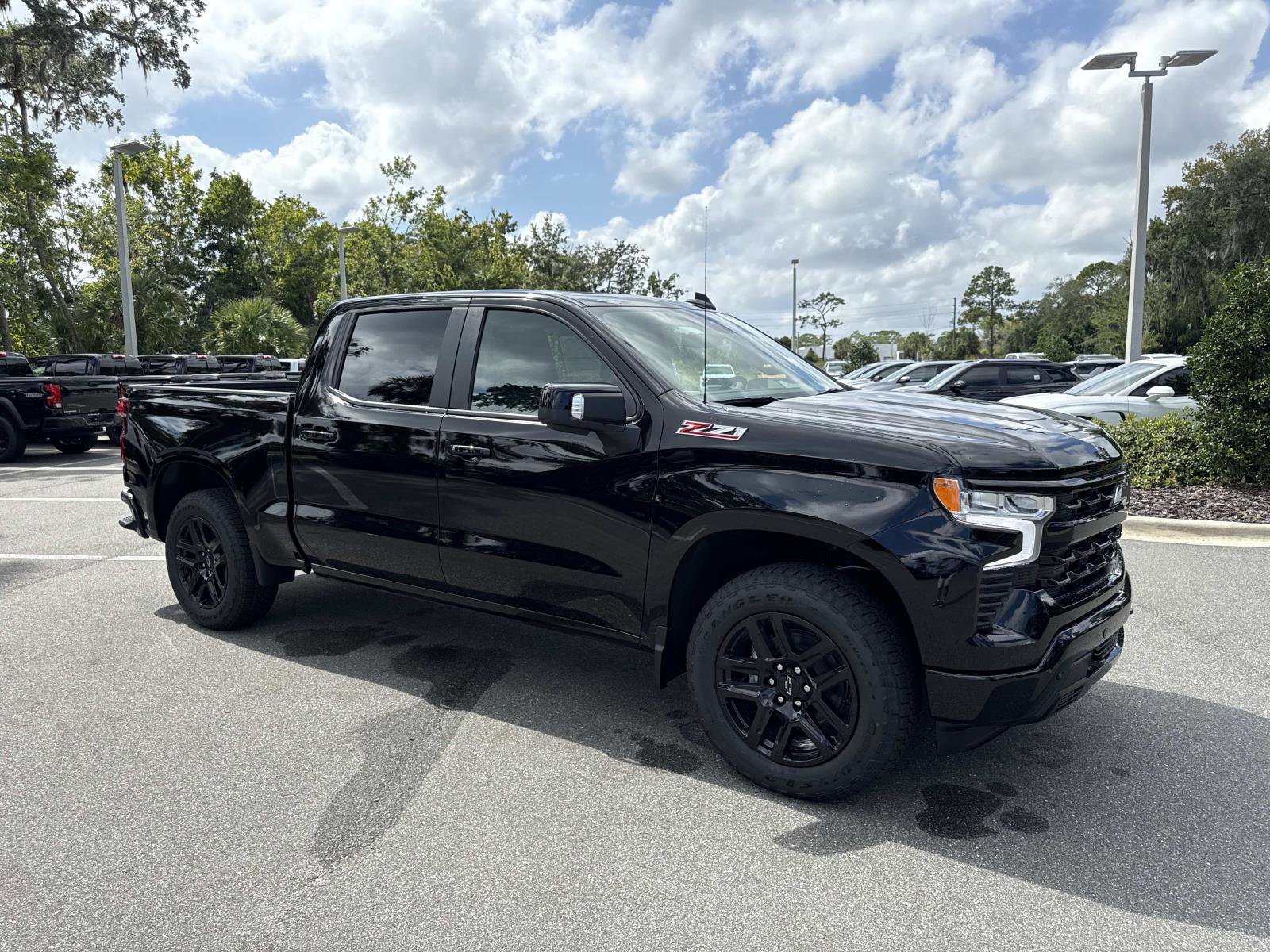 2026 Chevrolet Silverado Base's photo