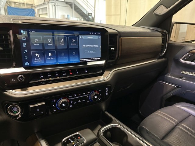 2022 Chevrolet Silverado 1500 High Country photo 22