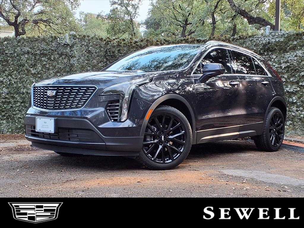 2023 Cadillac XT4 Luxury's photo