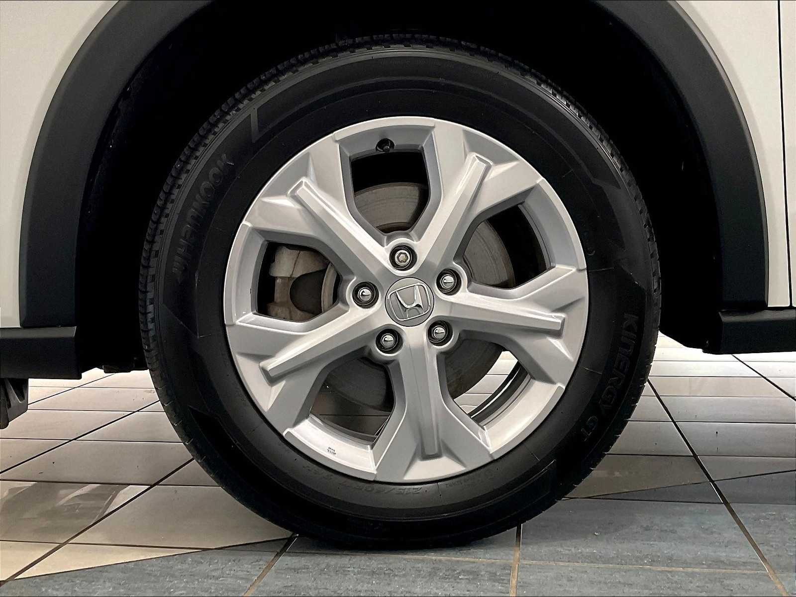 2023 Honda HR-V LX photo 6
