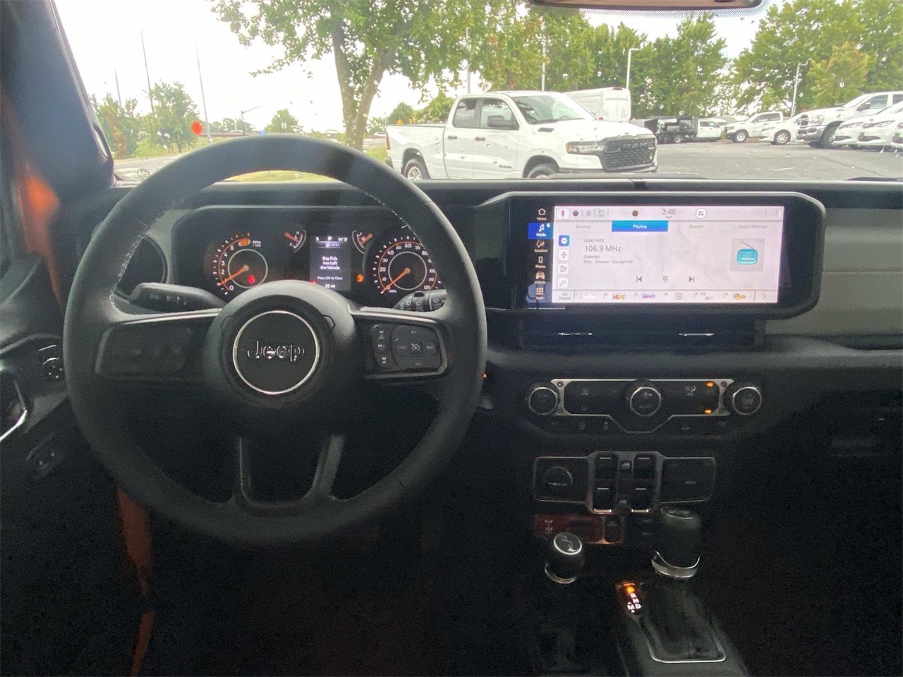 2025 Jeep Wrangler Willys photo 10