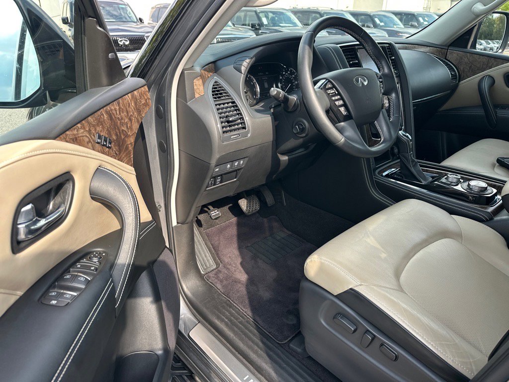 2021 Infiniti QX80 Premium Select photo 8