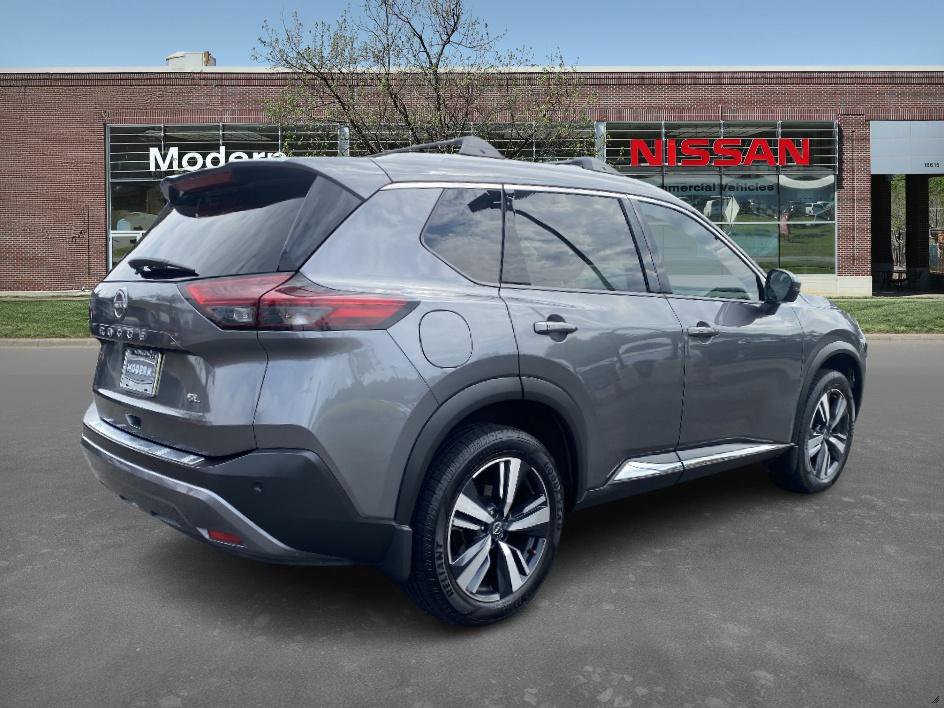 2022 Nissan Rogue SL photo 4