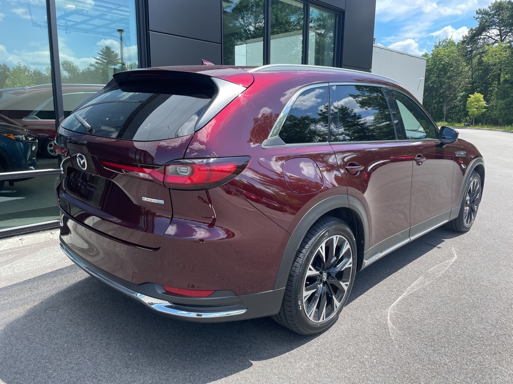 2024 Mazda CX-90 Premium Plus photo 4