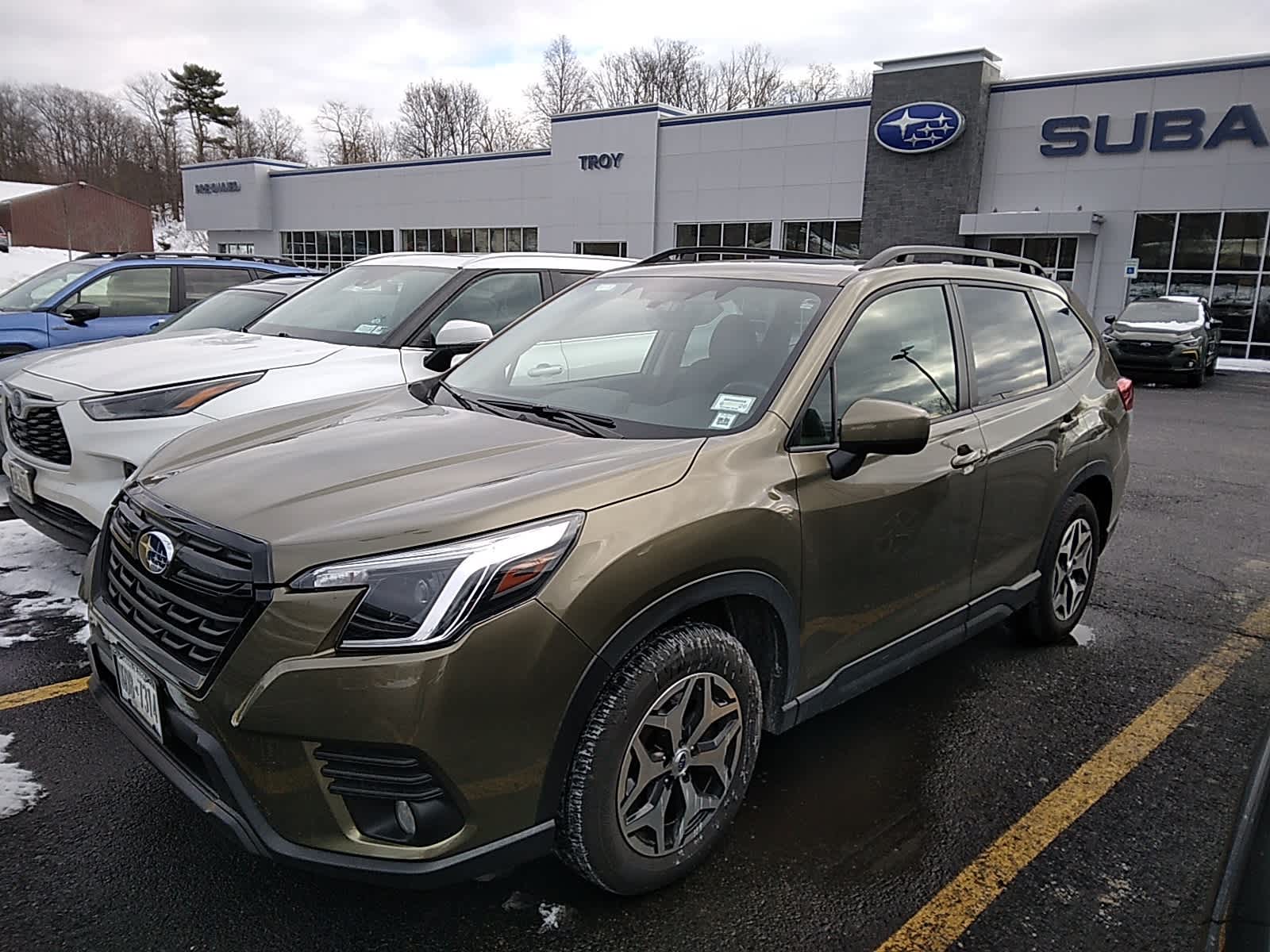 2023 Subaru Forester Premium's photo