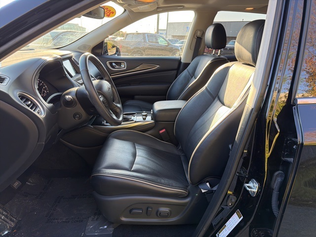 2020 Infiniti QX60 Luxe photo 4