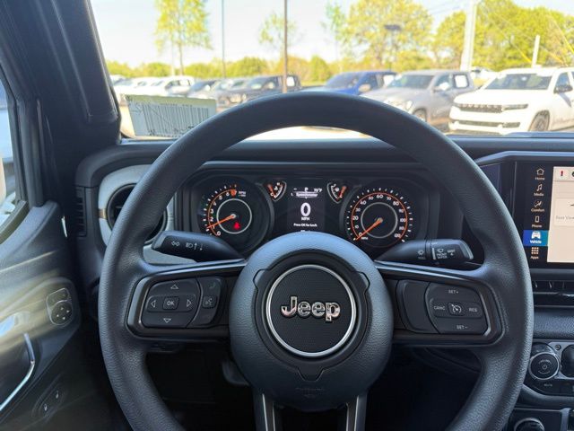 2025 Jeep Gladiator Sport photo 13