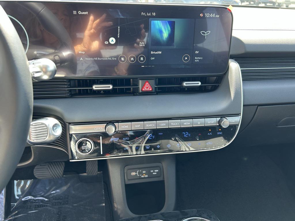 2025 Hyundai Ioniq 5 SE photo 16