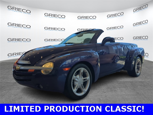 2004 Chevrolet SSR photo 4