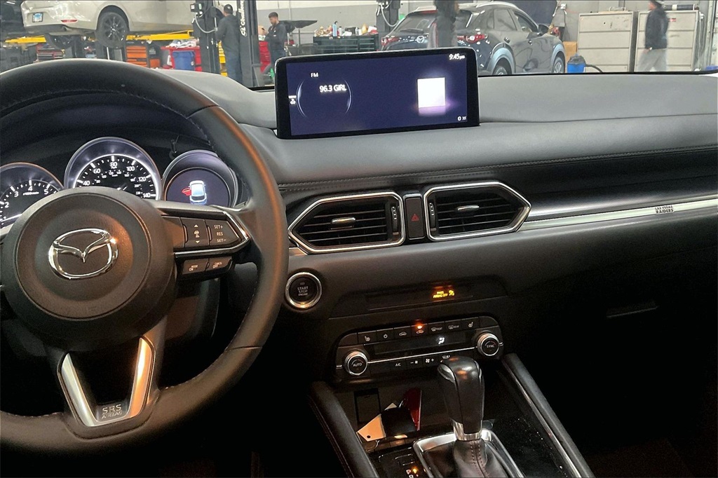 2022 MAZDA CX-5 - Image 4