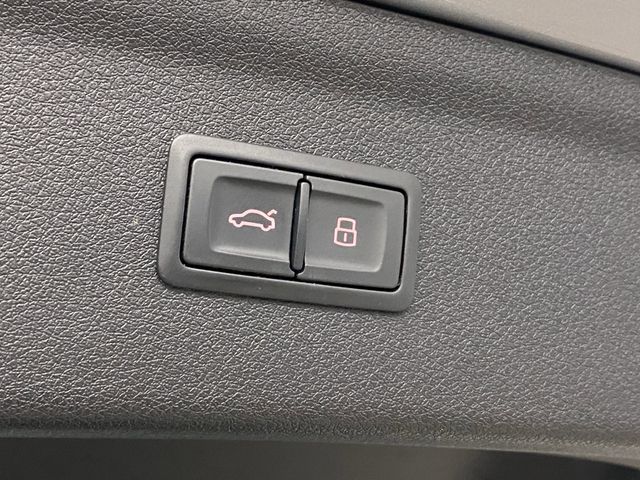 2018 Audi Q3 Premium Plus photo 14