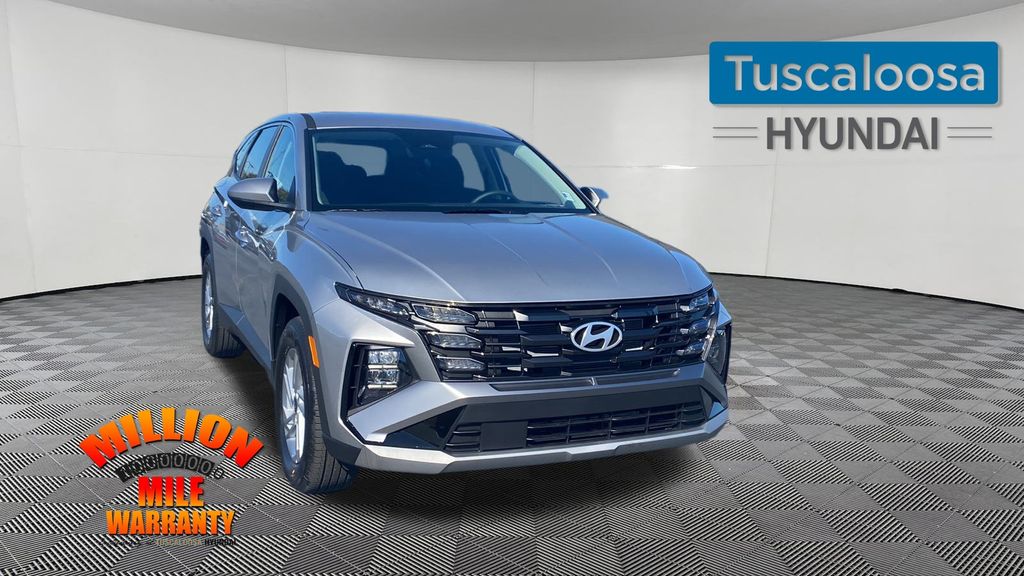 2026 Hyundai Tucson SE's photo
