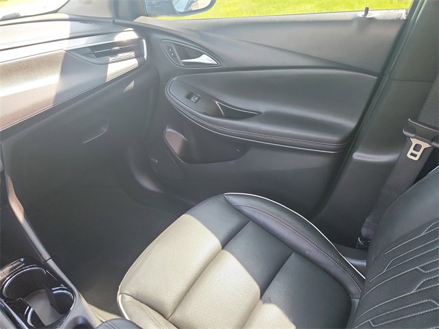 2024 Buick Encore GX Avenir photo 12
