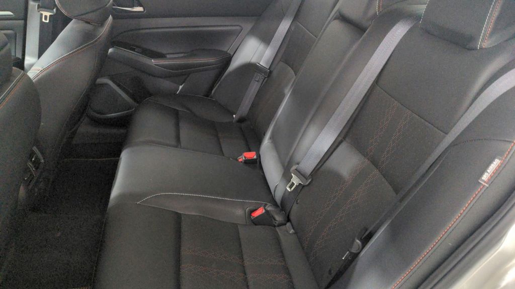2024 Nissan Altima SR photo 26