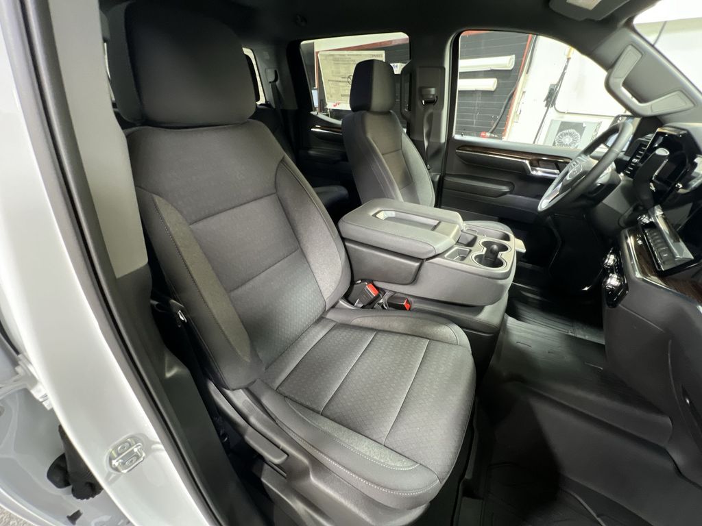 2024 Gmc Sierra 1500 Elevation photo 25