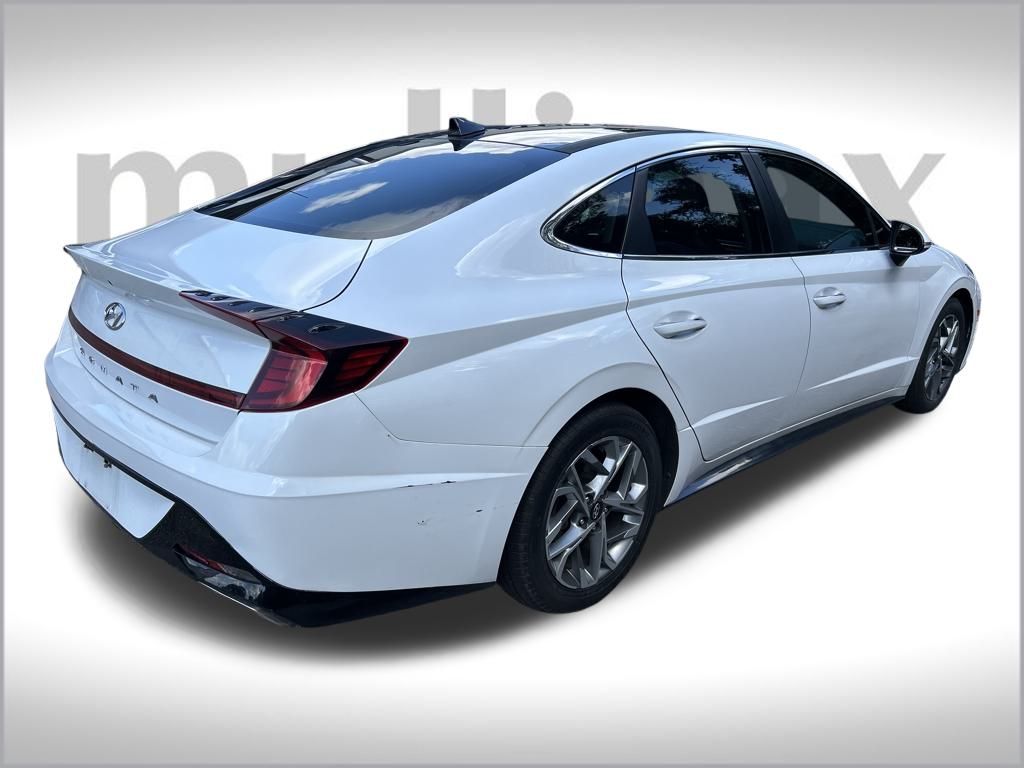 2020 Hyundai Sonata SEL photo 2