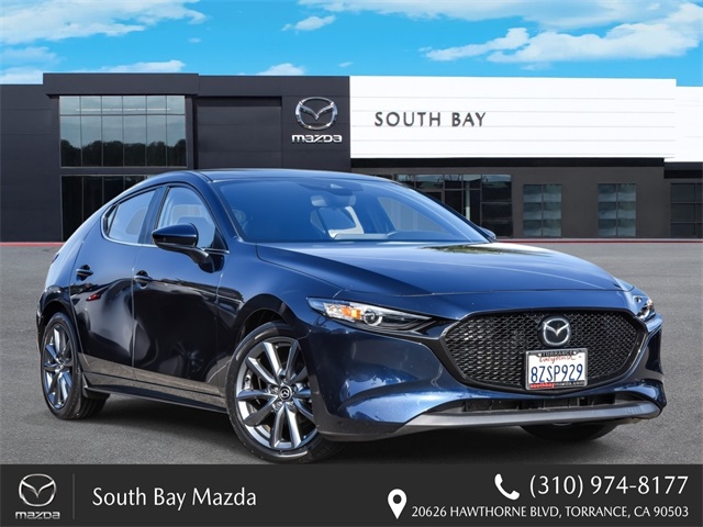 2022 Mazda Mazda3 Select's photo