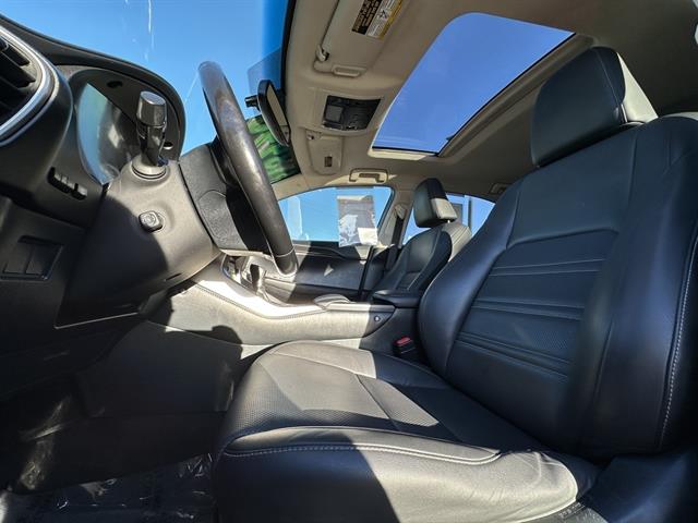 2017 Lexus NX 200t Luxury photo 8
