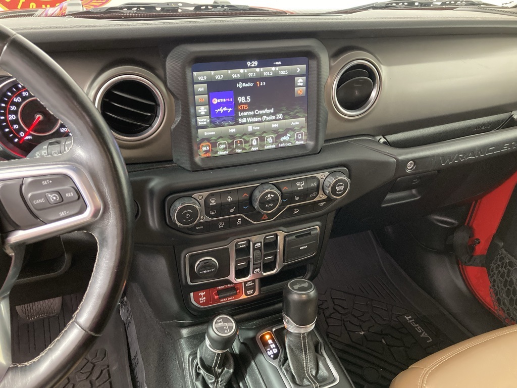 Used 2021 Jeep Wrangler Unlimited Rubicon with VIN 1C4HJXFG4MW571409 for sale in Elk River, Minnesota