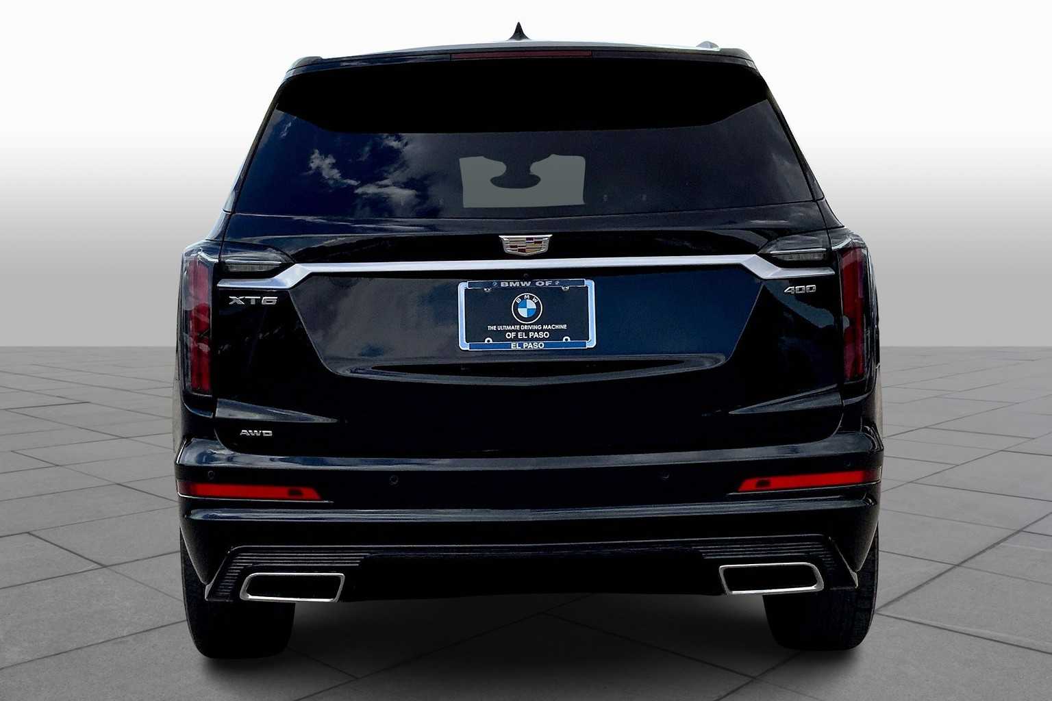2023 Cadillac XT6 Sport photo 4