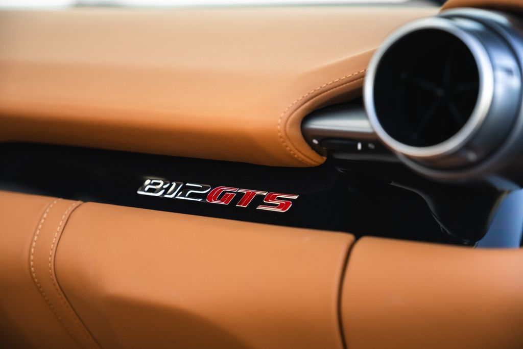 2022 Ferrari 812 GTS photo 32
