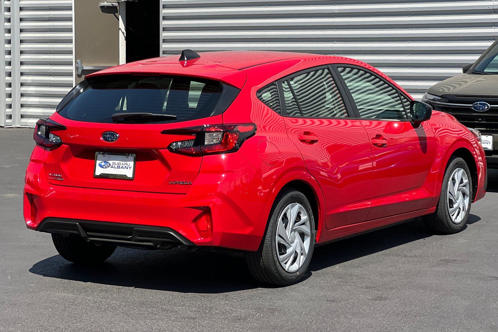 2025 Subaru Impreza Base photo 4