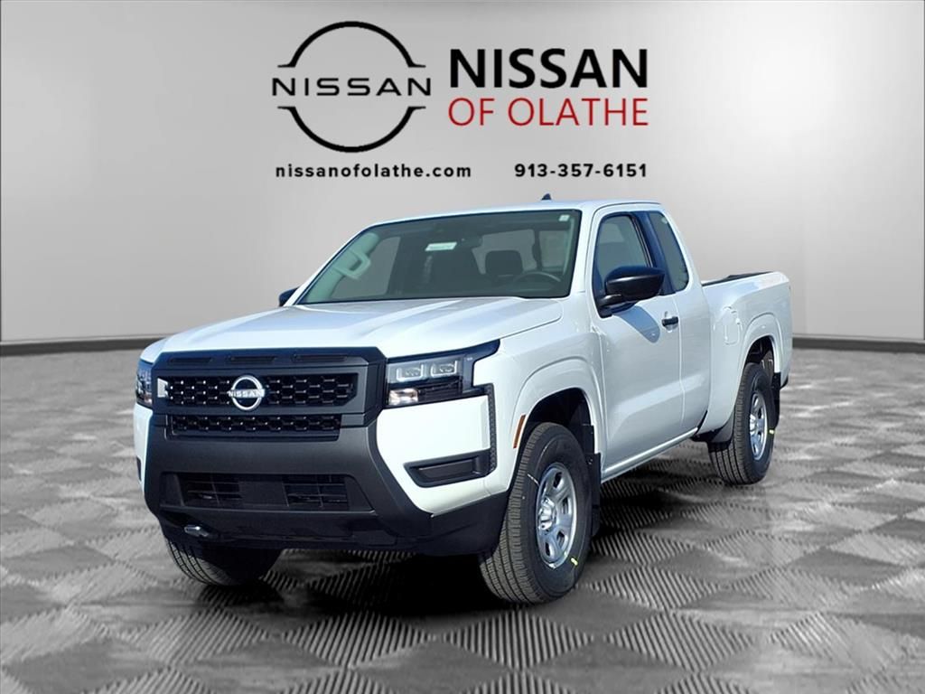 2026 Nissan Frontier S's photo