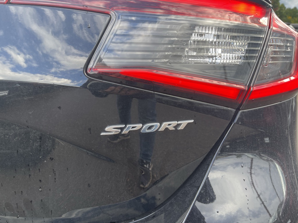 2024 Honda Civic Hatchback Sport photo 4