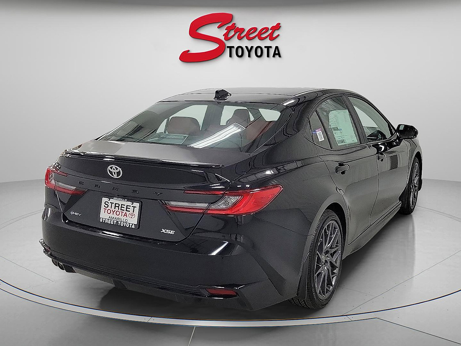 2025 Toyota Camry XSE photo 4