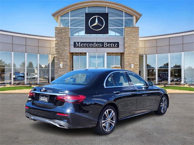 2022 Mercedes Benz E 350 4MATIC photo 3