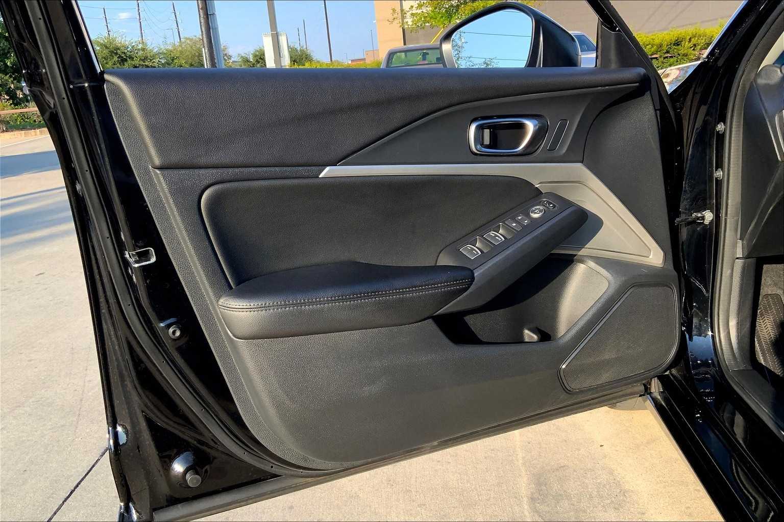 2023 Acura Integra Base photo 19