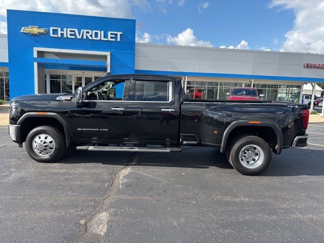 2025 Gmc Sierra HD SLT photo 3