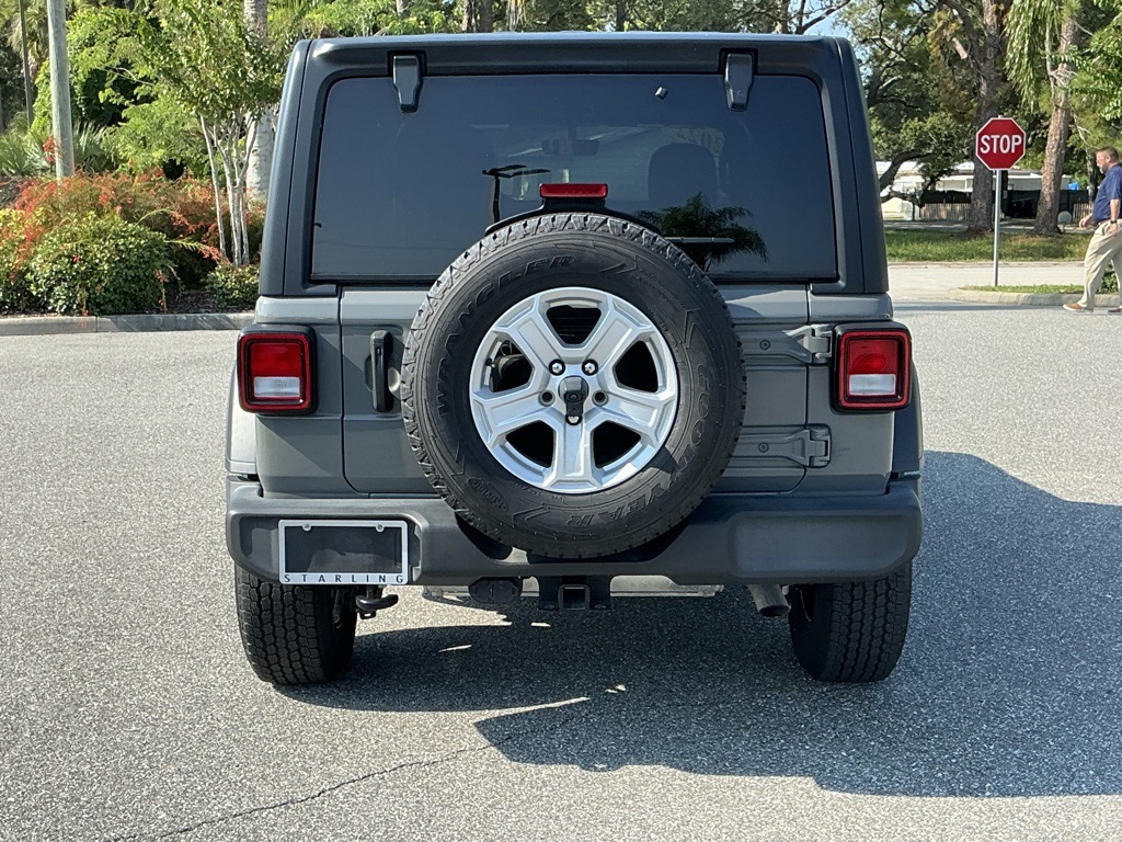 2022 Jeep Wrangler Unlimited Sport S photo 6