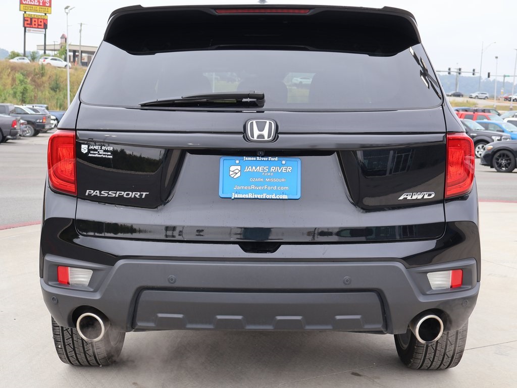 2024 Honda Passport EX-L photo 3