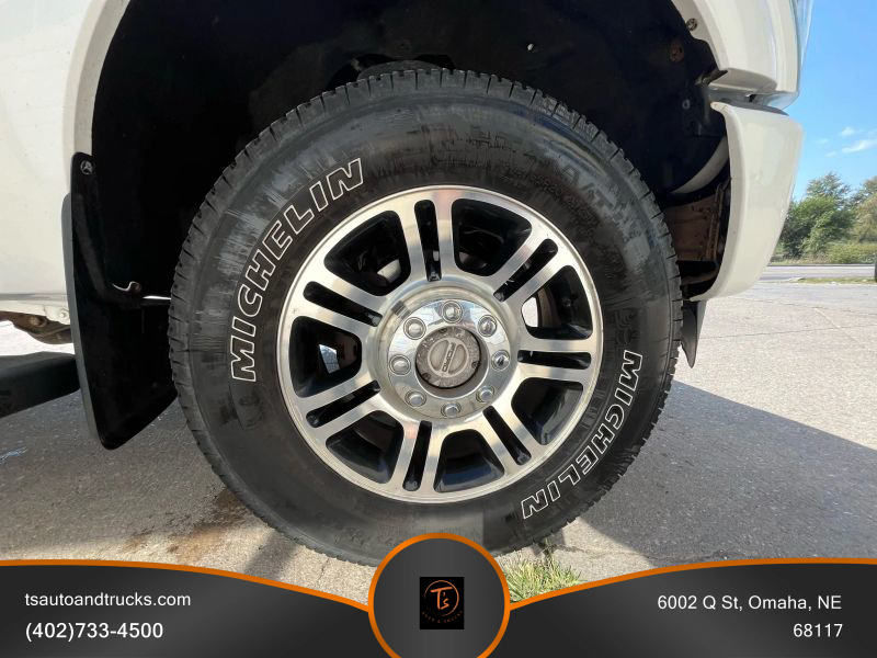 2015 Ford F-350 photo 8