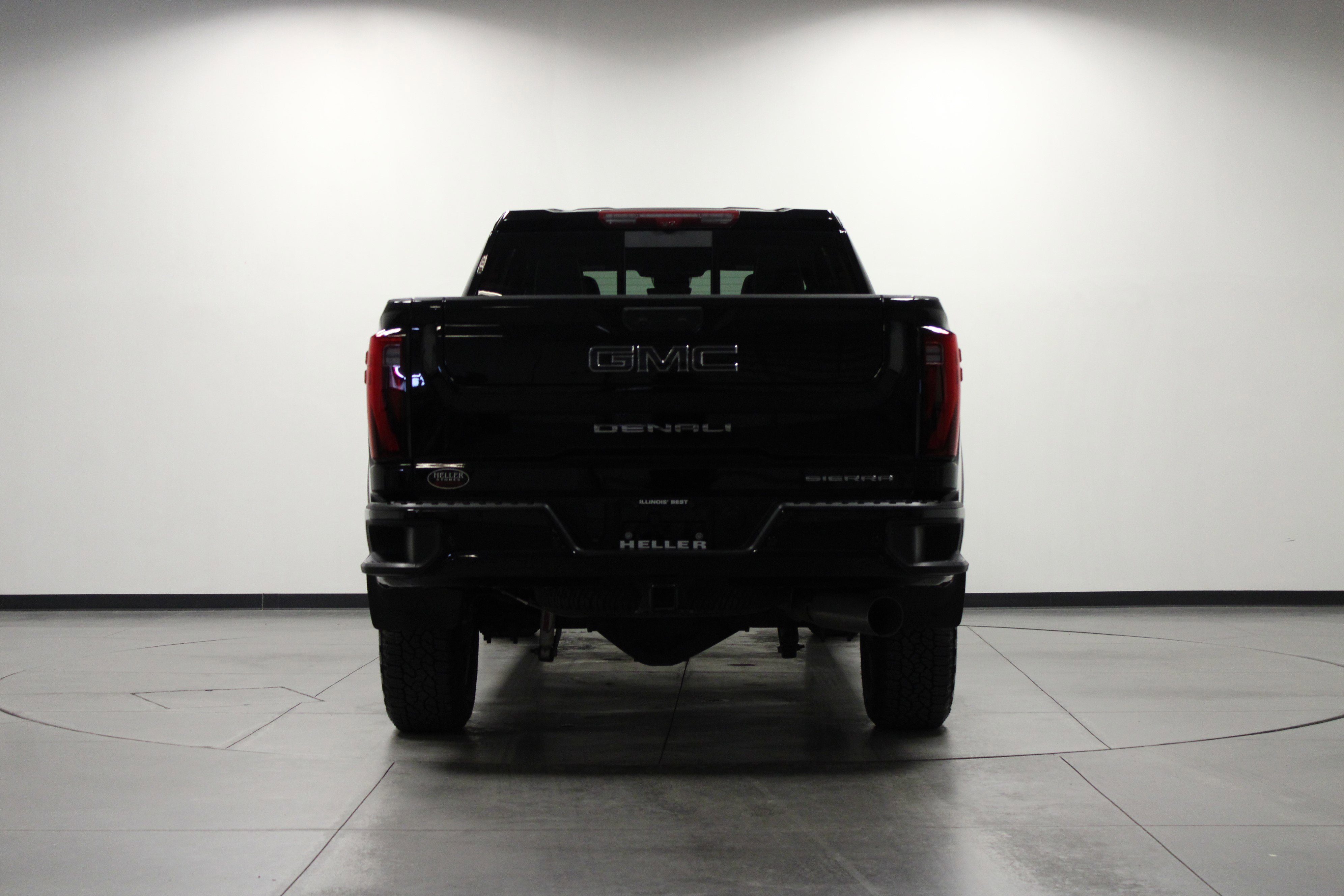 2025 Gmc Sierra 3500 HD Denali Ultimate photo 4